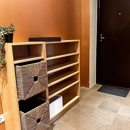 Apartment 10 Min To Old Town - Free Parking - Work Station