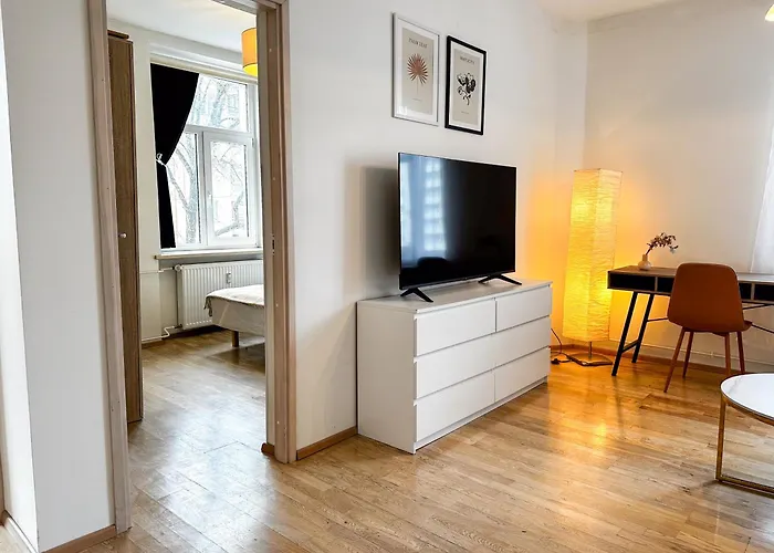 10 Min To Old Town - Free Parking - Work Station * Tallin